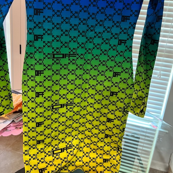 Off-White Dress - Picture 2 of 10